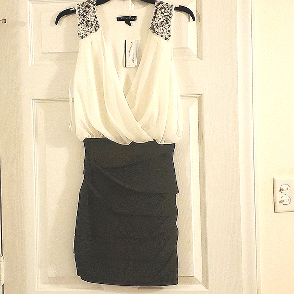City Studio XS Bodycon dress in black/ivory